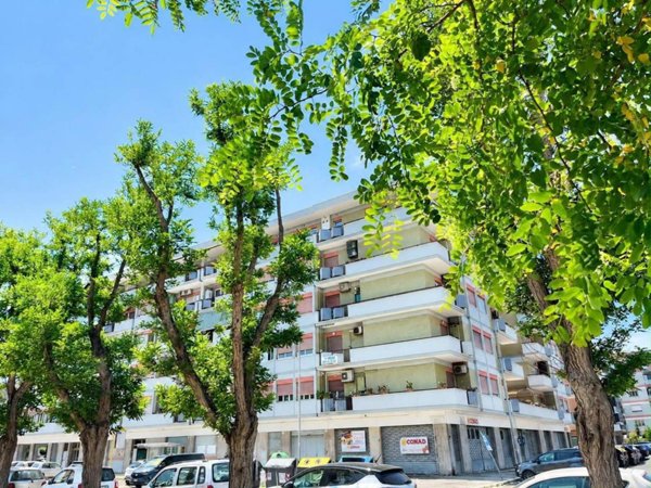 appartamento in vendita a Roma in zona Ostia