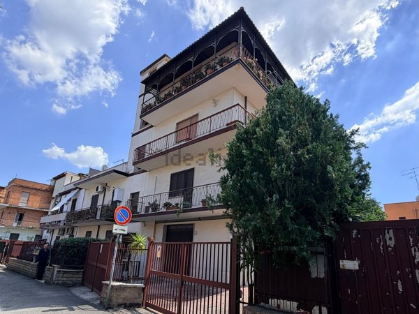 appartamento in vendita a Roma in zona Tor Vergata/Torrenova