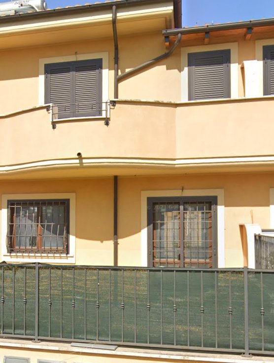 casa indipendente in vendita a Roma