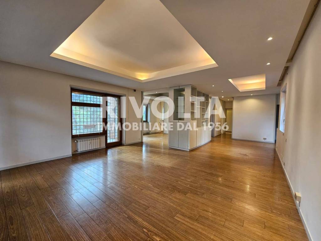 appartamento in vendita a Roma in zona Della Vittoria