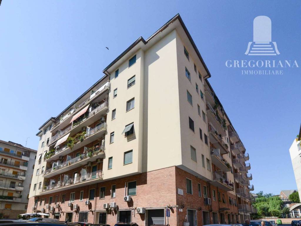 appartamento in vendita a Roma in zona Aurelio