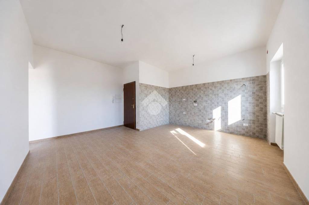 appartamento in vendita a Roma in zona Castelverde