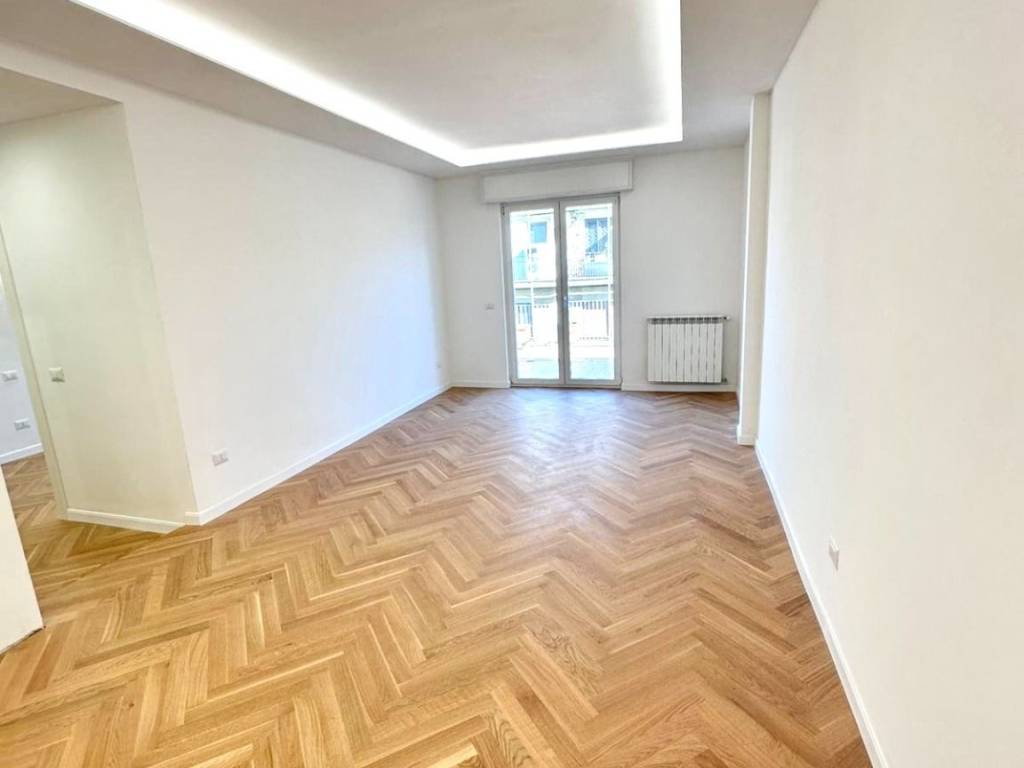 appartamento in vendita a Roma in zona Ardeatino