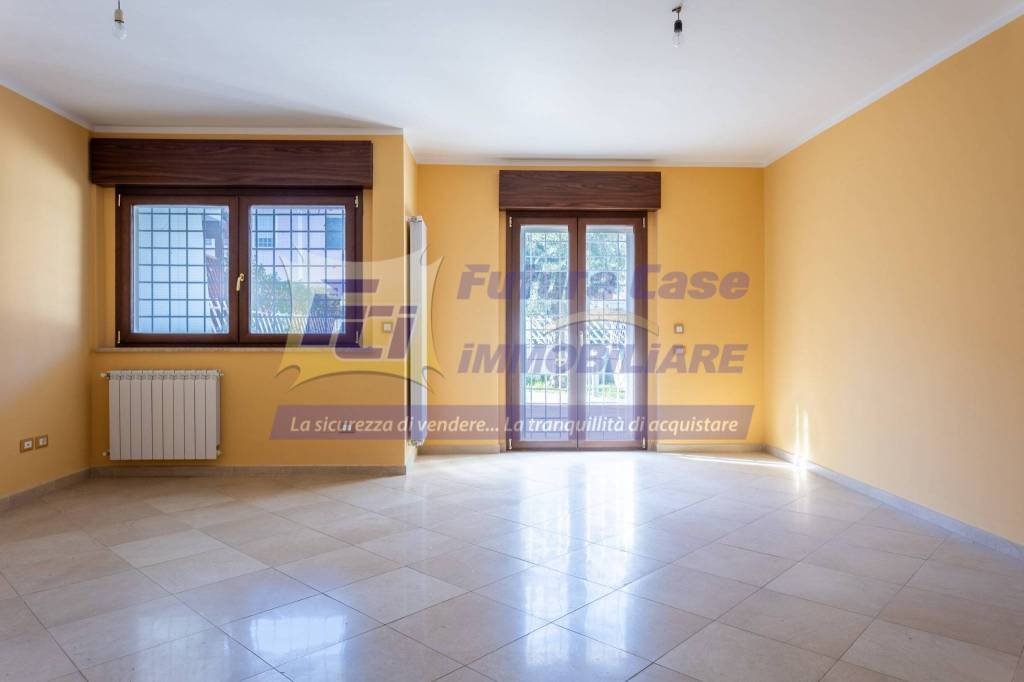 casa indipendente in vendita a Roma in zona Acilia