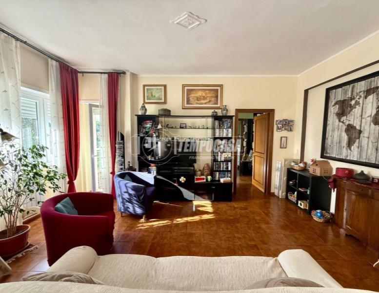 appartamento in vendita a Roma in zona Montespaccato