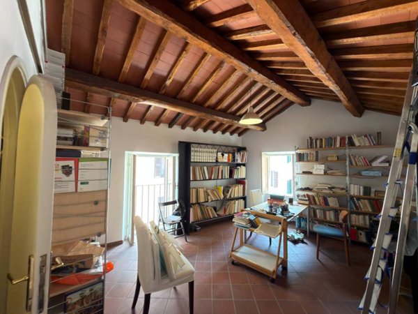 appartamento in vendita a Roma in zona Trastevere