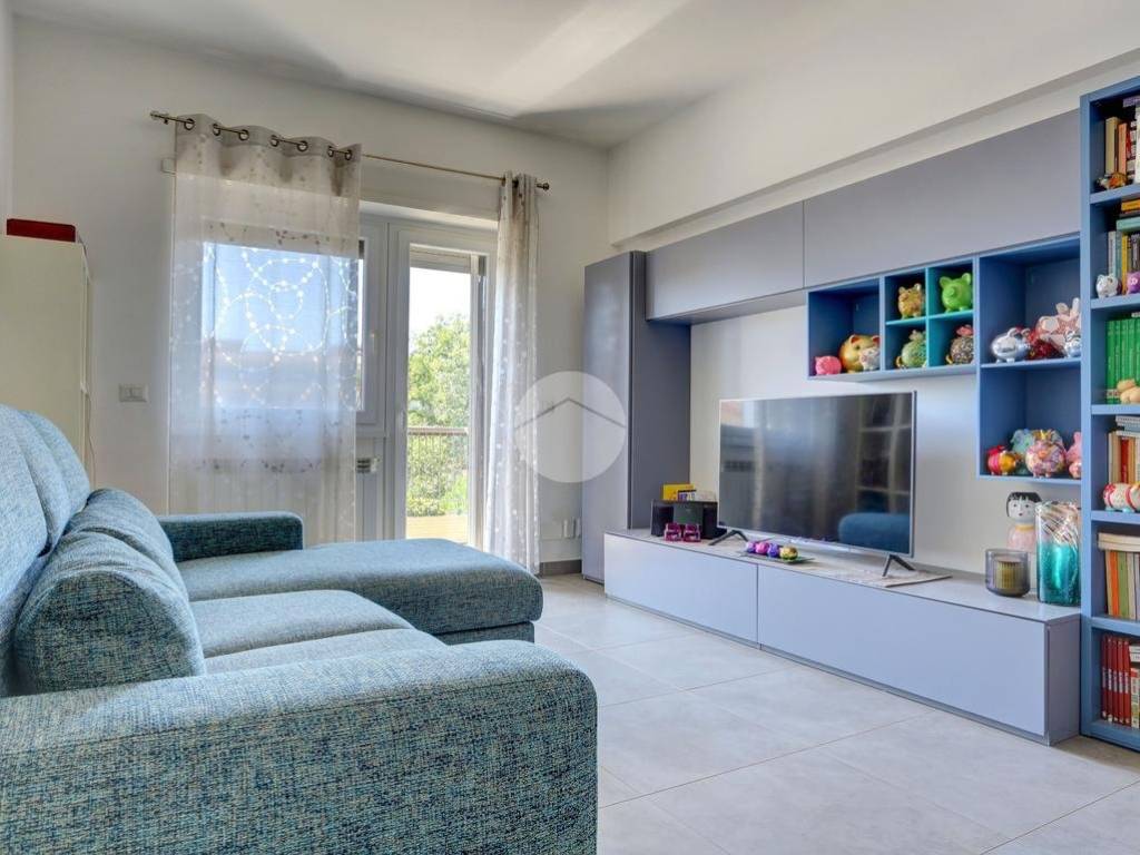 appartamento in vendita a Roma in zona Tuscolano