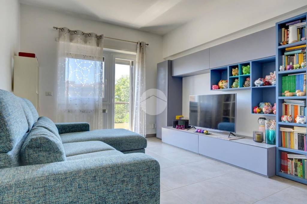 appartamento in vendita a Roma in zona Tuscolano
