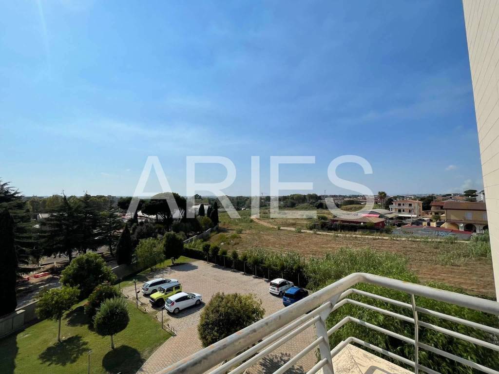 appartamento in vendita a Roma in zona Acilia
