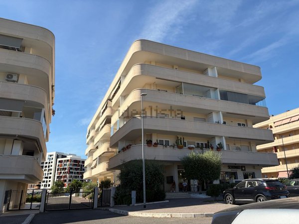 appartamento in vendita a Roma in zona Castel Giubileo