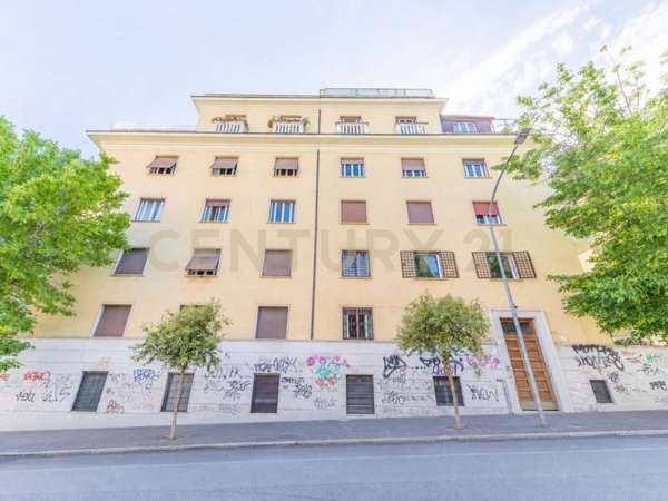 appartamento in vendita a Roma in zona Nomentano