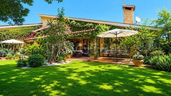 casa indipendente in vendita a Roma in zona Olgiata