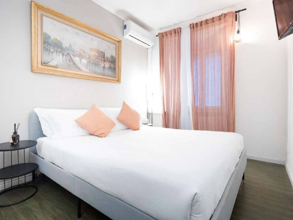 negozio in vendita a Roma in zona Centro Storico