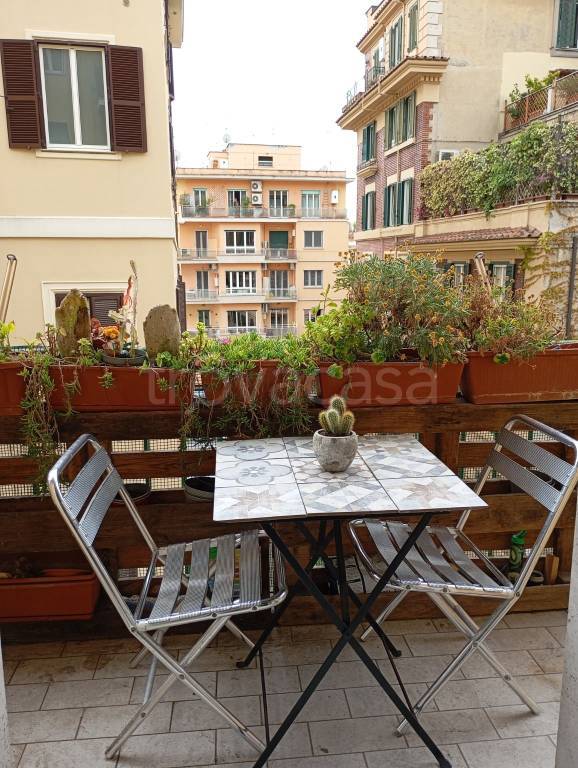 appartamento in vendita a Roma in zona Tuscolano