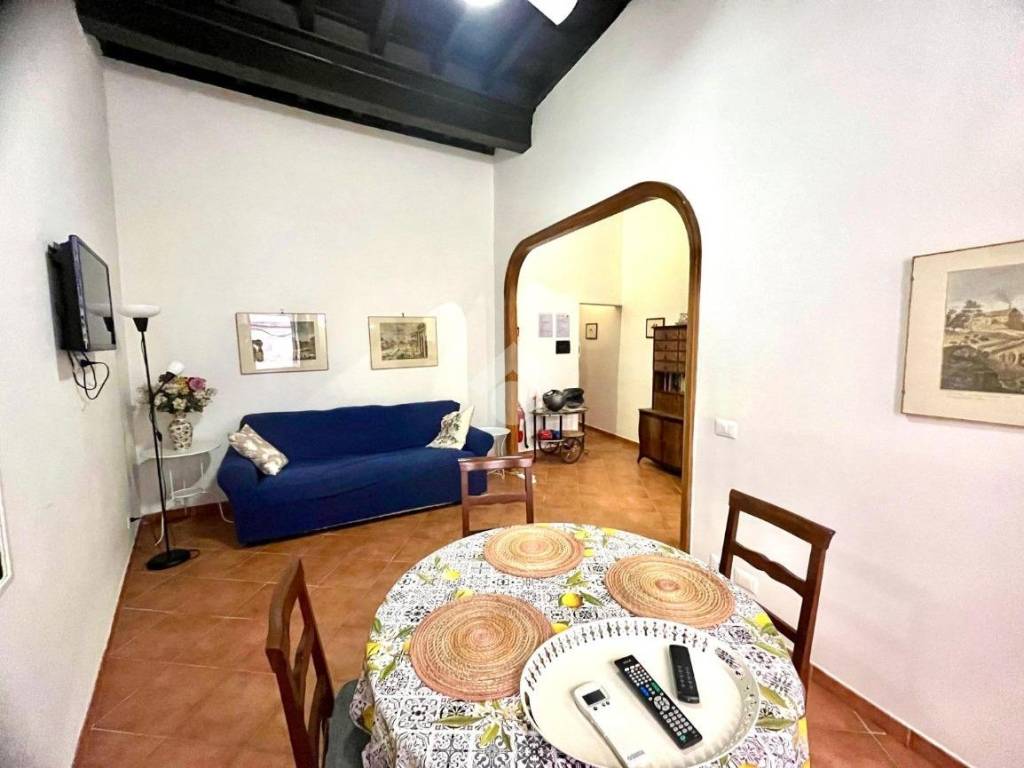 appartamento in vendita a Roma in zona Parione/Sant'Eustachio