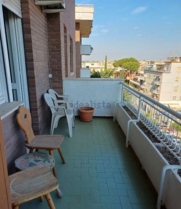 appartamento in vendita a Roma in zona Alessandrino