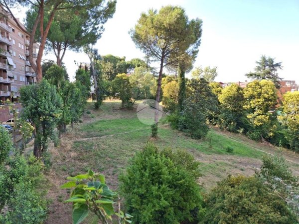 appartamento in vendita a Roma in zona Ponte Mammolo