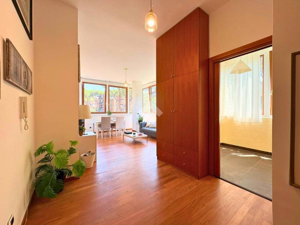 appartamento in vendita a Roma in zona Mostacciano