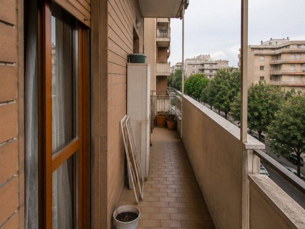appartamento in vendita a Roma in zona Romanina