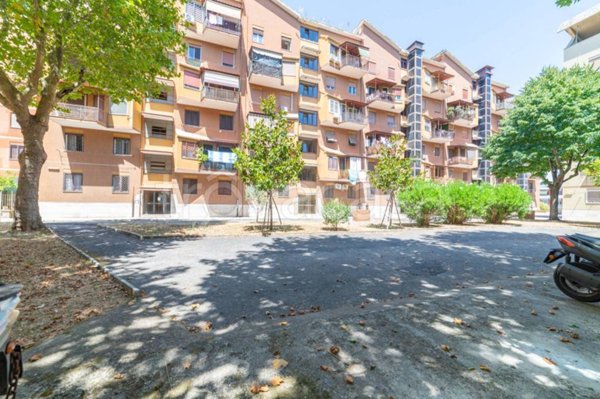 appartamento in vendita a Roma in zona Appio Claudio