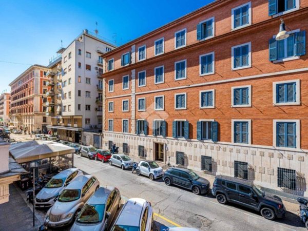 appartamento in vendita a Roma in zona Rione Prati