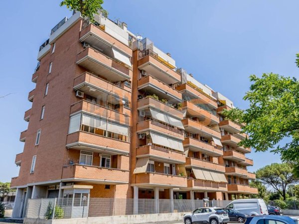 appartamento in vendita a Roma in zona Appio Claudio