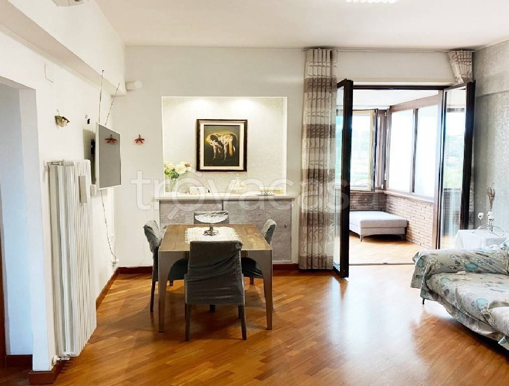 appartamento in vendita a Roma in zona Gianicolense