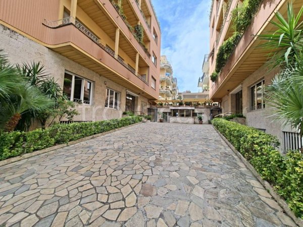 casa indipendente in vendita a Roma in zona Parioli