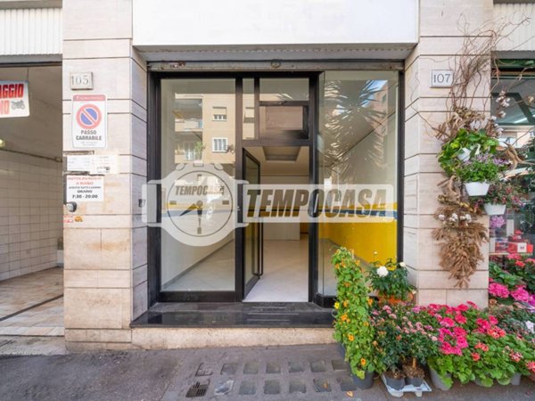 negozio in vendita a Roma