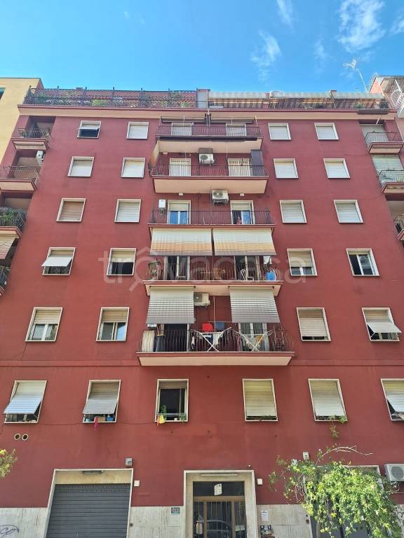 appartamento in vendita a Roma in zona Prenestino-Labicano