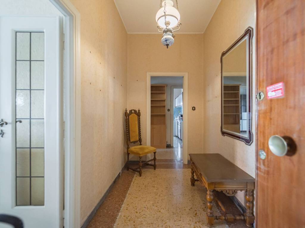 appartamento in vendita a Roma in zona Gianicolense