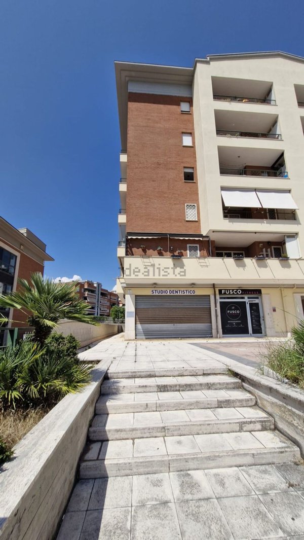 casa indipendente in vendita a Roma