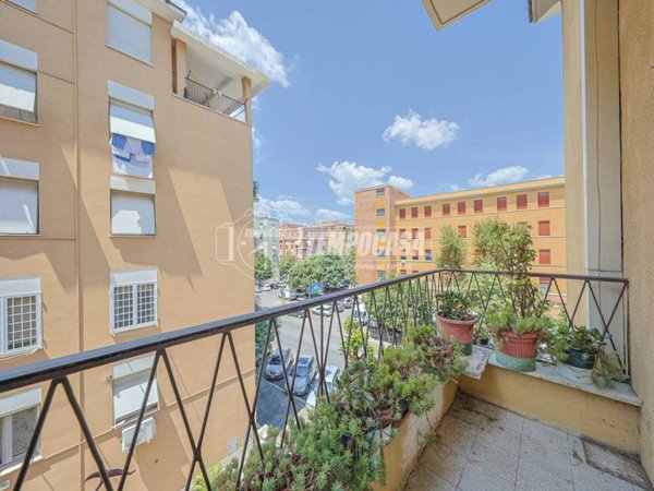 appartamento in vendita a Roma in zona Appio Claudio
