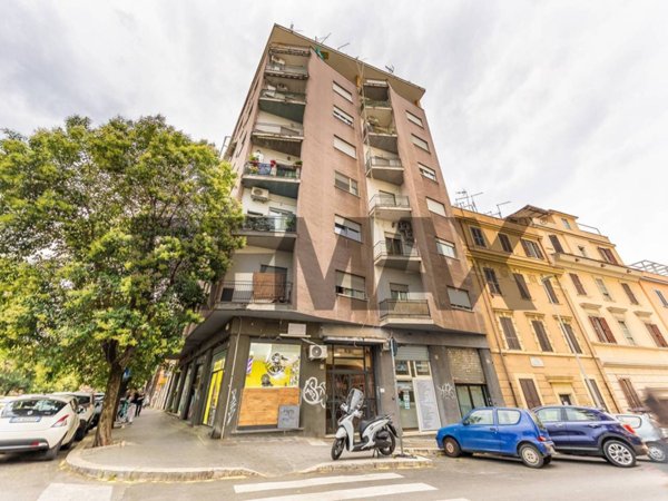 appartamento in vendita a Roma in zona Prenestino-Labicano