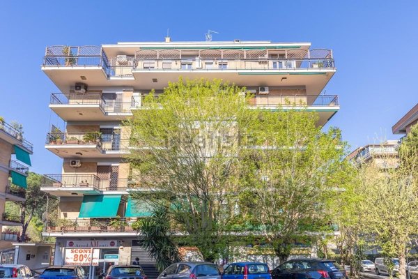 appartamento in vendita a Roma in zona Portuense