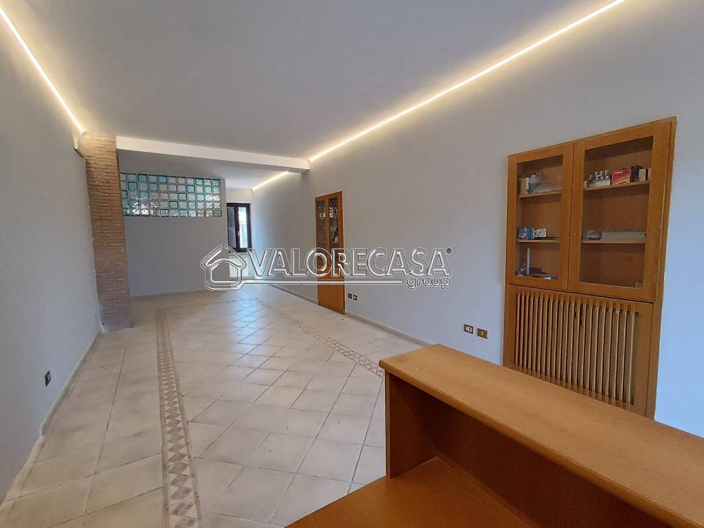 appartamento in vendita a Roma in zona Finocchio