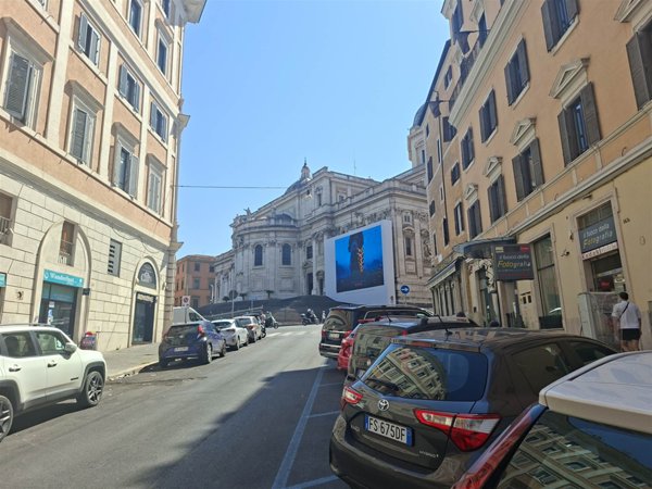 negozio in vendita a Roma in zona Rione Monti/Campitelli