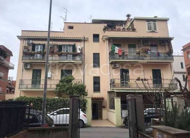 appartamento in vendita a Roma in zona Alessandrino