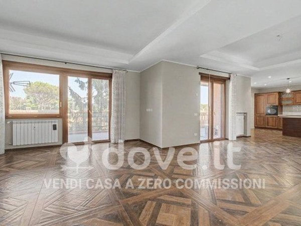 appartamento in vendita a Roma in zona Acilia