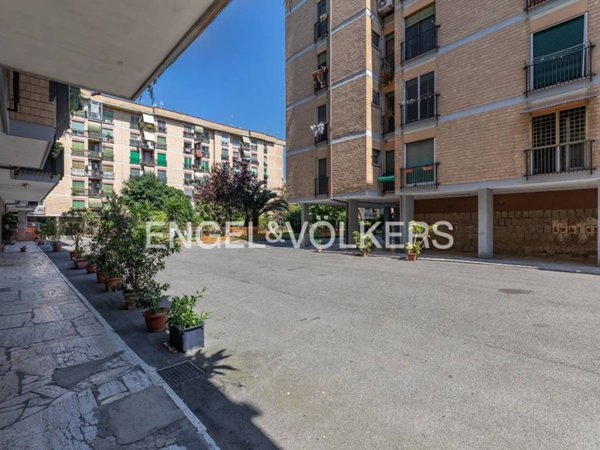 appartamento in vendita a Roma in zona Portuense
