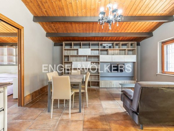casa indipendente in vendita a Roma in zona Borghesiana