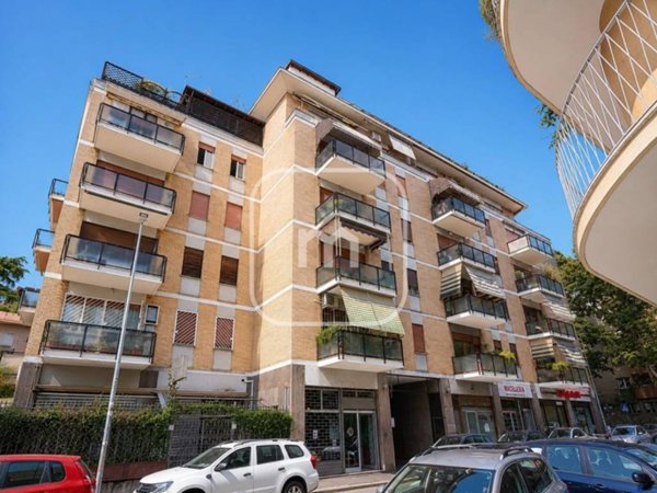 appartamento in vendita a Roma in zona Monte Sacro/Talenti