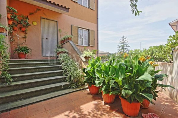 casa indipendente in vendita a Roma in zona Cesano