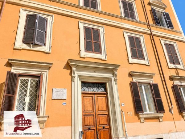 appartamento in vendita a Roma in zona Centro Storico