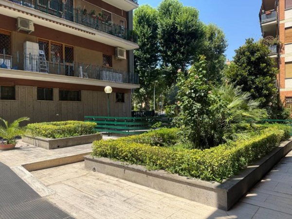 appartamento in vendita a Roma in zona Monte Sacro/Talenti