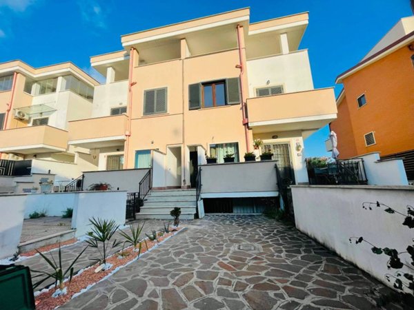 appartamento in vendita a Roma in zona Mezzocammino