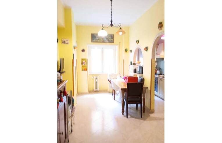 appartamento in vendita a Roma in zona Ostiense