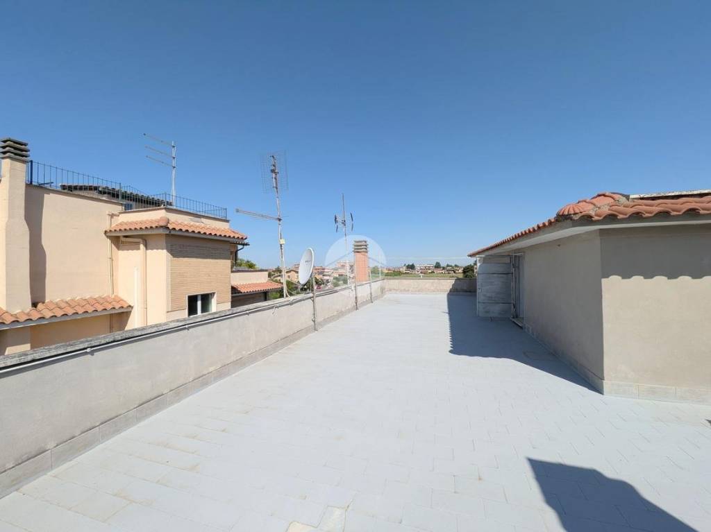 appartamento in vendita a Roma in zona Casal Morena