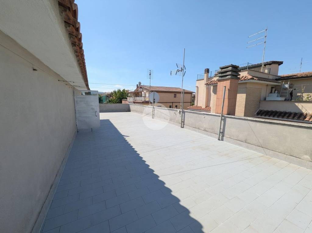 appartamento in vendita a Roma in zona Casal Morena