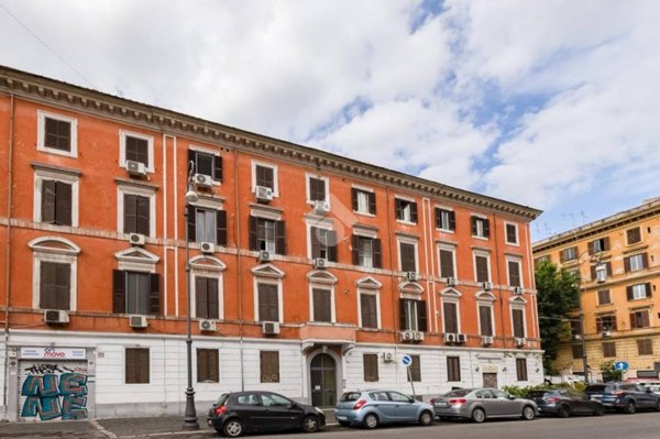 appartamento in vendita a Roma in zona Esquilino